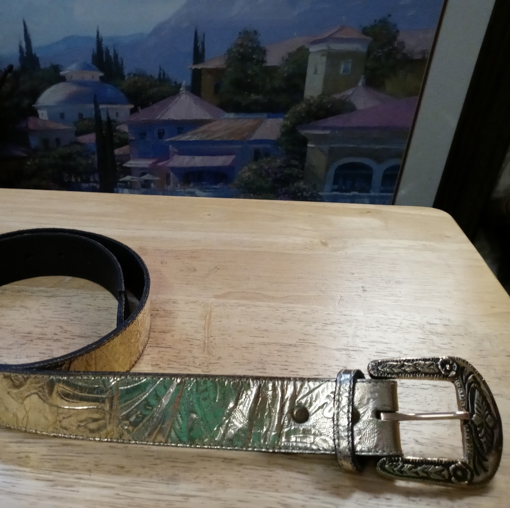 🗽🌃APPLE ACC LEATHER BELT, U.S.A.🇺🇸STYLE #331, MEDIUM WEAR🎻🏂🌅